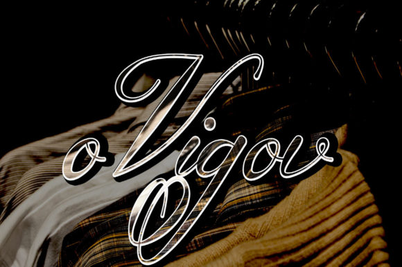 Viver: A Fashionable Script Font for Romantic Branding
